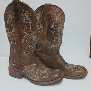 Shyanne "Lasy" Women's Embroidered Western Boots, Genuine Leather sz 7.5